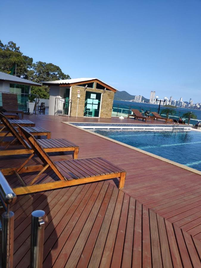 Loft Com Garagem E Piscina Predio Frente Mar Apartamento
