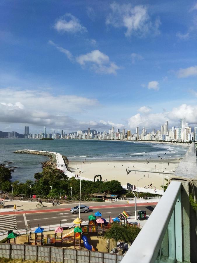 Loft Com Garagem E Piscina Predio Frente Mar Apartamento